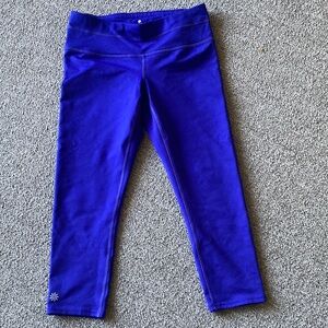 Athleta Cobalt Blue sport Capri leggings